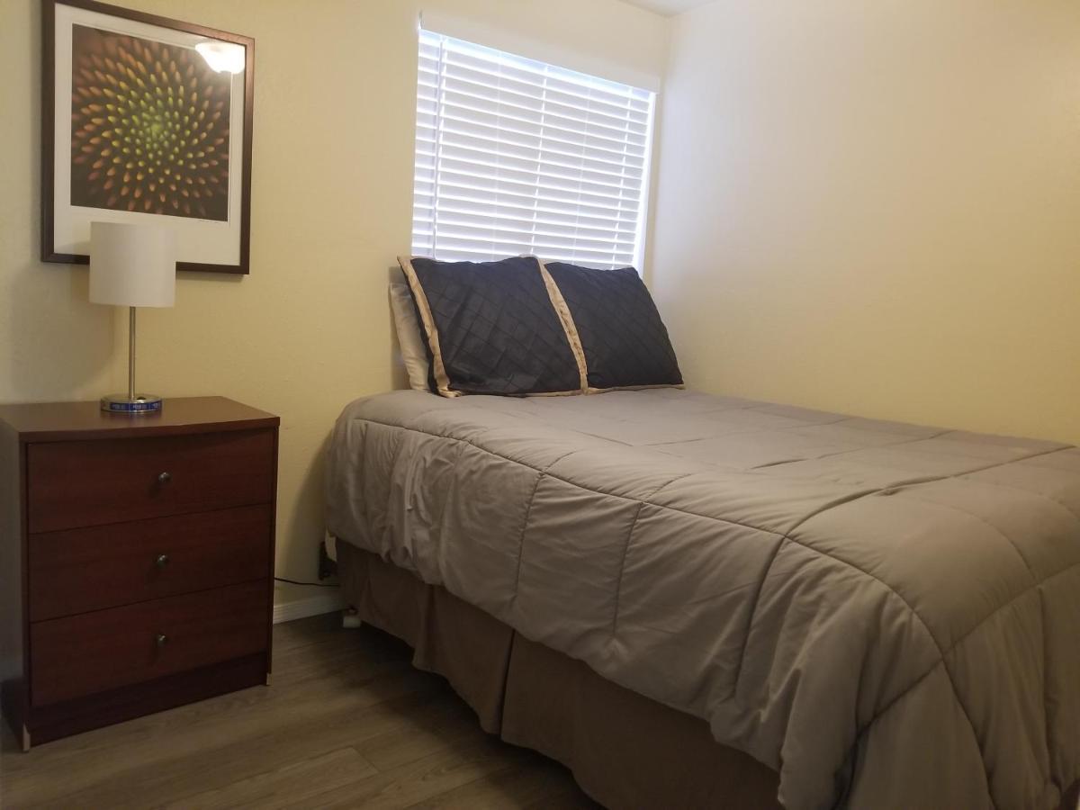 Southwest Tucson Gateway Apartment ภายนอก รูปภาพ
